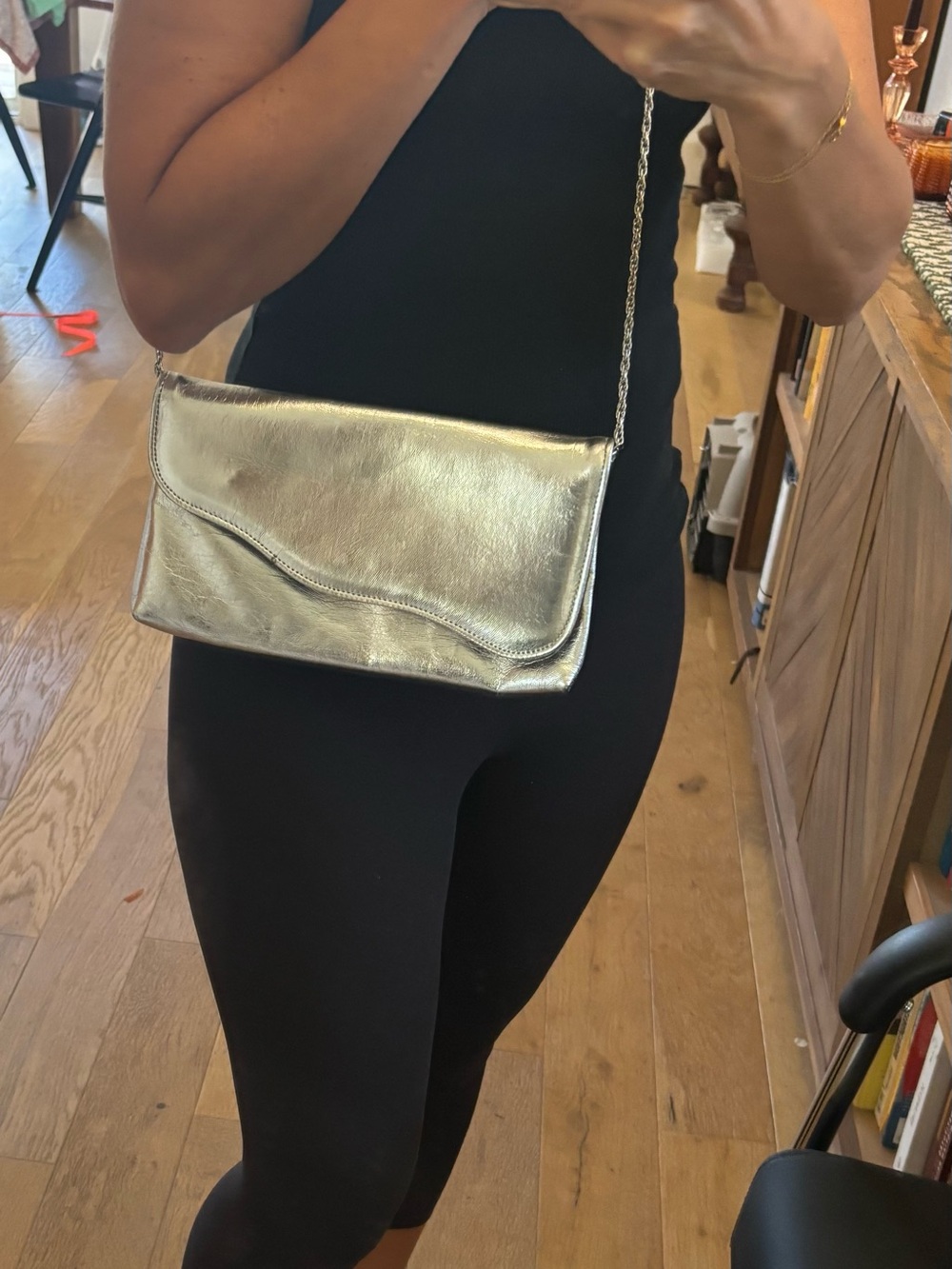 Silver chain metallic purse